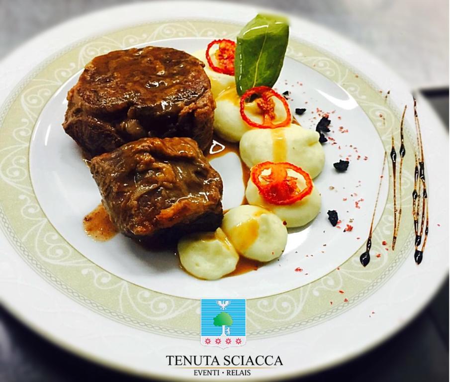 Tenuta Sciacca Villa Falciano del Massico Eksteriør bilde